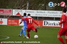 Torschütze Feim Vokshi beim Schussversuch