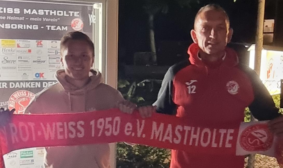 Neuzugang Julian mit Trainer Fox